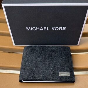 Men’s Michael Kors Black Signature Logo Bifold Wallet